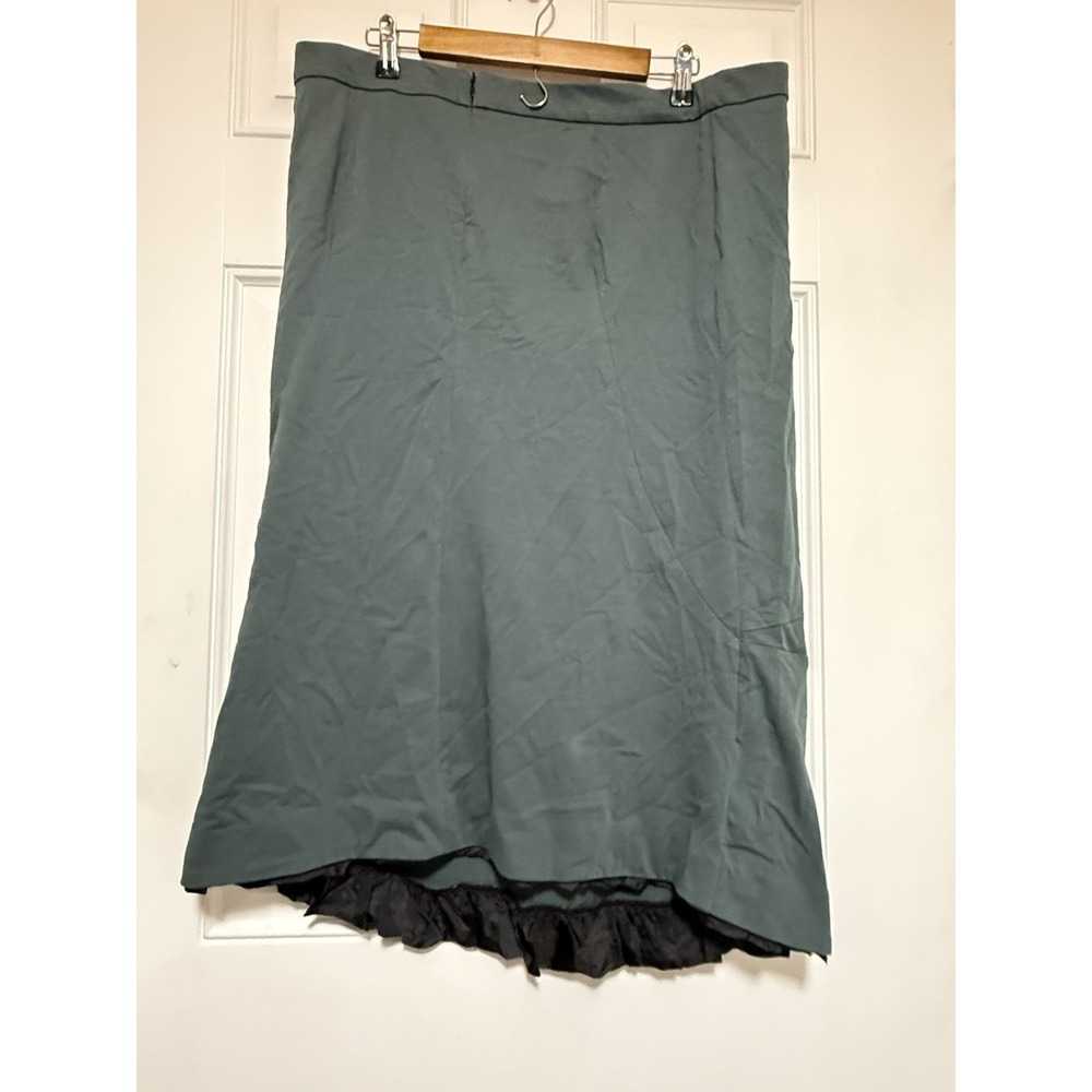 Lilith Paris‎ Gray Bottom Ruffle Skirt New With Tag Size 46/XXL